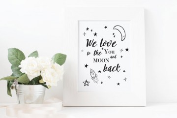 Love you to the moon frame wit tafeltje