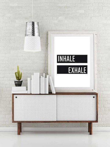 Scandinavische poster met tekst inhale exhale