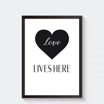 Scandinavische poster met tekst love lives here